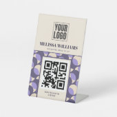 Modern Retro Lavender Geometric Pedestal Sign 台座サイン (正面)
