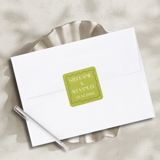 Modern Retro Vibrant Bold Citrus Green Wedding スクエアシール