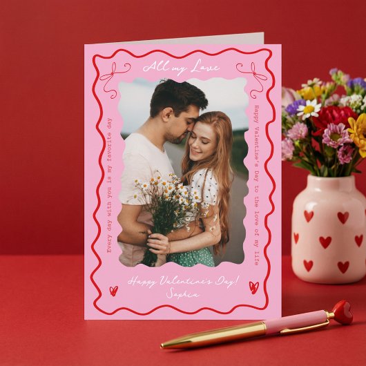 Modern Retro Wavy Pink Red Couple Photo Valentines シーズンカード