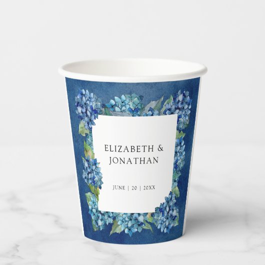Modern Rustic Blue Hydrangeas Floral Wedding 紙コップ (裏面)