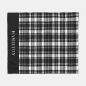 Modern Rustic Personalized Black and White Plaid フリースブランケット (正面(横))