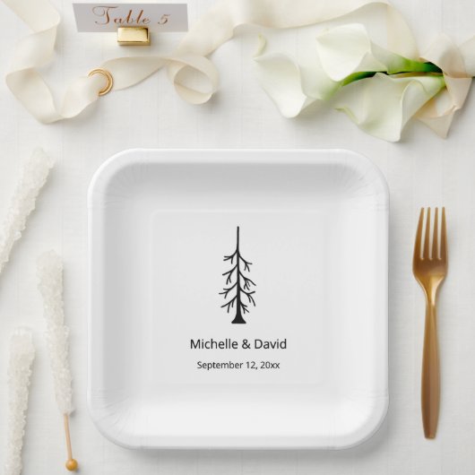 Modern Rustic Pine Tree Casual Wedding Reception ペーパープレート (ウェディング)