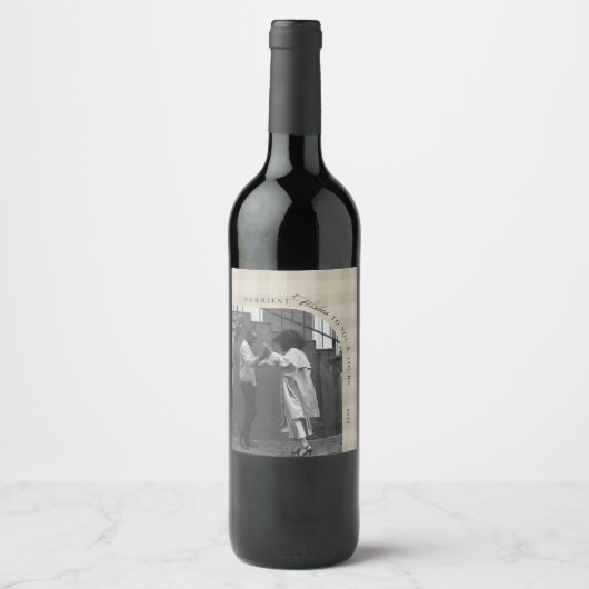 Modern Rustic Plaid Holiday Wine Label Personalize ワインラベル (正面)
