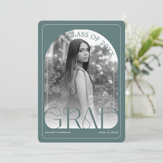 Modern Sage Green Arch Graduation Announcement 案内状 (スタンド正面)