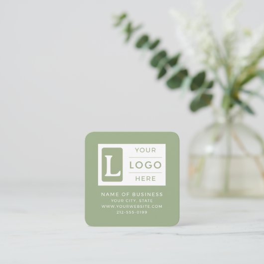 Modern Sage Green QR Code Minimalist Custom Logo スクエア名刺 (スタンド正面)