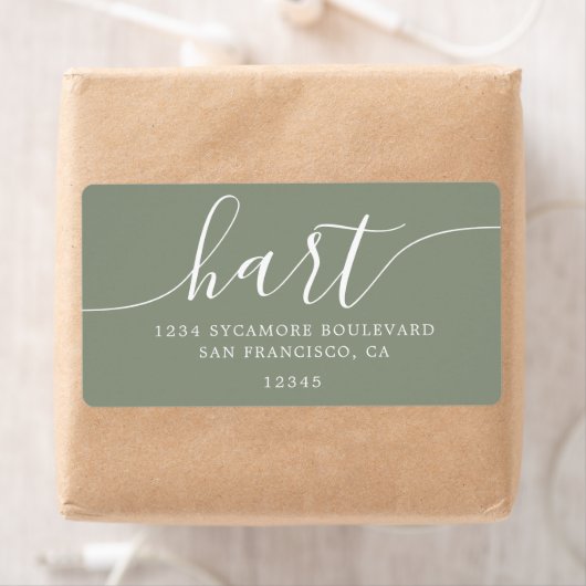 Modern Sage Green Script Family Return Address ラベル (インサイチュ)