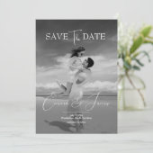 Modern Script Elegant Greyscale Wedding Photo セーブザデート (スタンド正面)