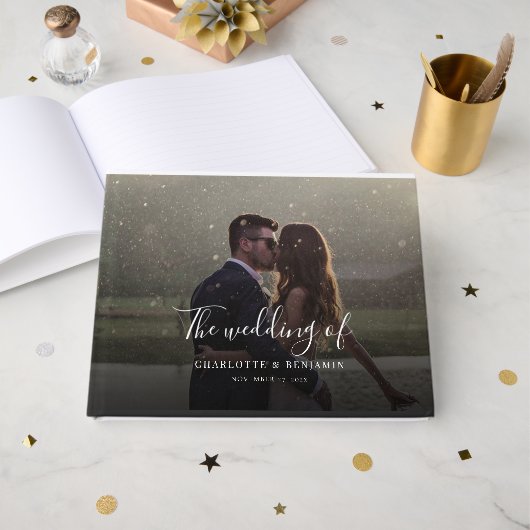 Modern Script Handwritten Photo Wedding ゲストブック (正面見開き)
