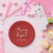 Modern Script Merry & Bright Snowflakes Christmas ペーパープレート (パーティー)