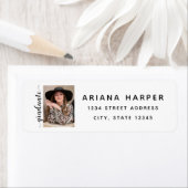 Modern Script Photo Graduation Return Address ラベル (インサイチュ)