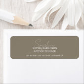 Modern Script Taupe Professional Business ラベル (インサイチュ)