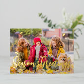 Modern Simple Playful Greetings Leaf Family Photo 箔シーズンカード (立ち正面)