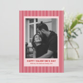 Modern Simple Red Stripes One Photo Valentines Day シーズンカード (スタンド正面)