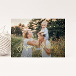 Modern Snow Script 2 Photo 箔シーズンカード<br><div class="desc">Send love this holiday season with this stylish and chic photo card featuring festive organic snowfall framing your photo, a modern script greeting, and a fading gradient overlay to highlight your text. The back comes with a matching snowfall pattern, a spot for a second photo and custom text. Simply add...</div>