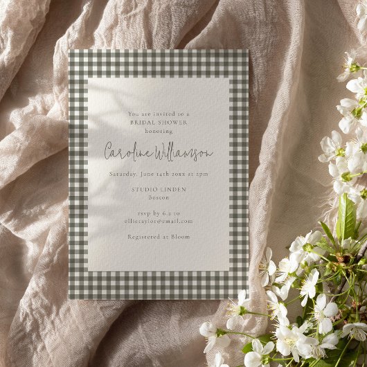Modern Soft Gray Gingham Plaid Bridal Shower 招待状