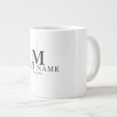 Modern Split Monogram Initial Family Name & Establ ジャンボコーヒーマグカップ (正面右)