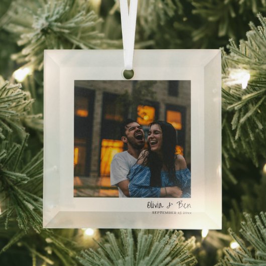 Modern Square Minimal Candid Handwritten Wedding ガラスオーナメント (インサイチュ)