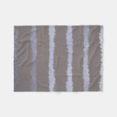 Modern striped silver gray taupe metallic look フリースブランケット (正面(横))