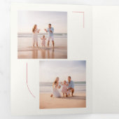 Modern Stylish Arch Family Photo Beach Christmas 三つ折りクリスマスカード (内部最初)