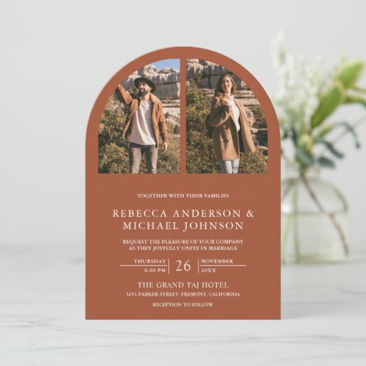 Modern Terracotta Arch Photo QR Code Wedding 招待状 (スタンド正面)