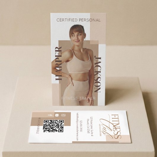 Modern Trendy Fitness Trainer Photo Logo QR Code 名刺