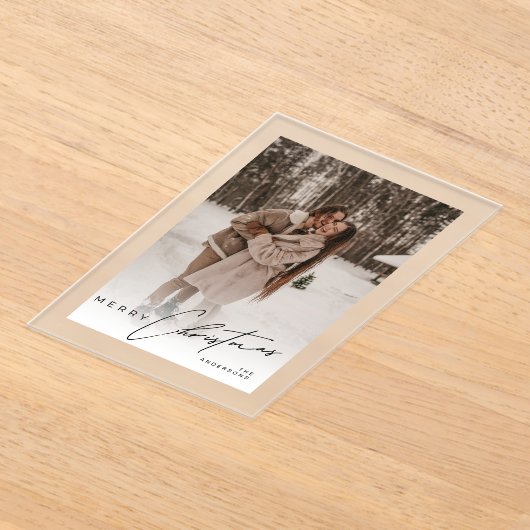 Modern Trendy Photo Elegant Script Christmas Card アクリル招待状 (レイダウン)