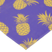 Modern Tropical Pineapple Watercolor テーブルクロス (アングル)