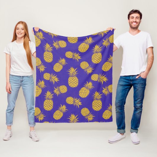 Modern Tropical Pineapple Watercolor フリースブランケット (インサイチュ)
