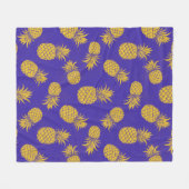 Modern Tropical Pineapple Watercolor フリースブランケット (正面(横))