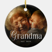 Modern Typography Grandma Custom Photo Gift セラミックオーナメント (裏面)