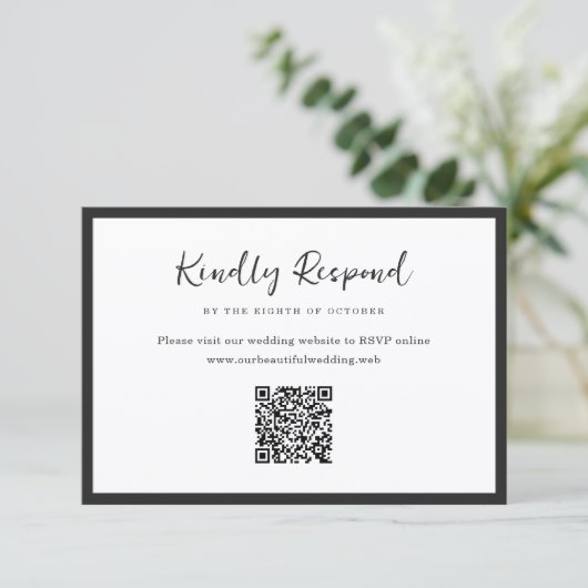 Modern Typography Minimalist QR Code Wedding 出欠カード (スタンド正面)