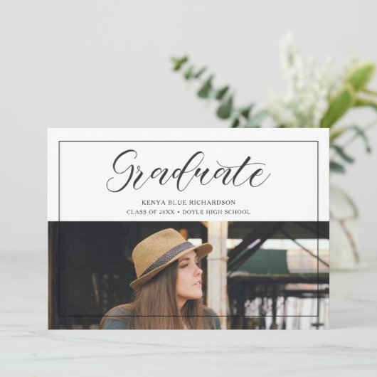 Modern Typography Script Photo Graduate Graduation 招待状 (スタンド正面)