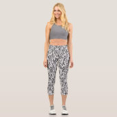 Modern Wild White Tiger Pattern Leggings カプリレギンス (正面)