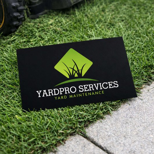 Modern Yard Maintenance Green Grass Logo Black 名刺