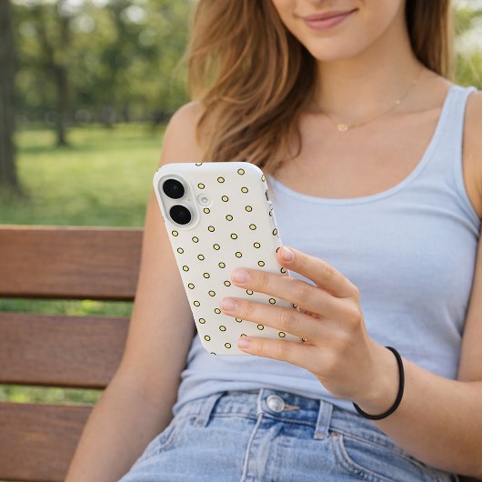 Modern Yellow Circle Dot Black Outline Pattern Case-Mate iPhoneケース
