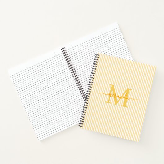 Modern Yellow & White Stripes Monogram Name ノートブック (内部)