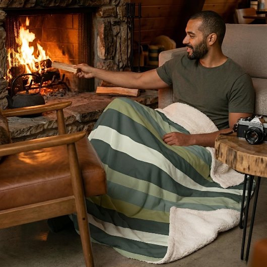 Moderna Linear | Aged Sage & Winter Moss シェルパブランケット