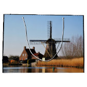 Molens in Nederlands landschap. ラージペーパーバッグ (裏面)