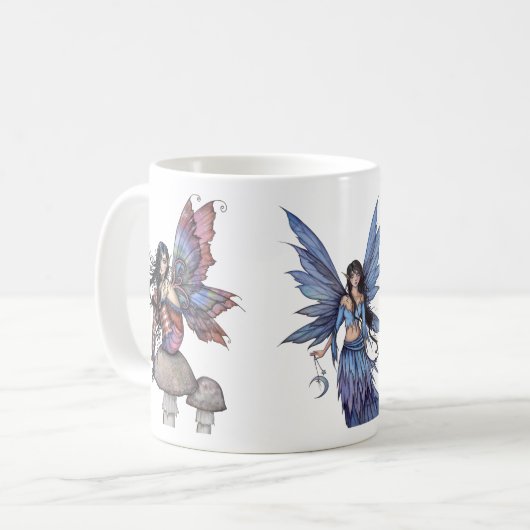 Molly Harrisonによる3人の紫と青の妖精 コーヒーマグカップ (正面左)