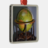 Molyneuxの地球 メタルオーナメント (右)