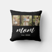 Momがスクリプモダントを確立した黒3枚の写真 クッション (正面)