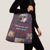 Momは4ファミリ最高のスナップショットタータンチェックPlaid クロスボディバッグ (クローズアップ)