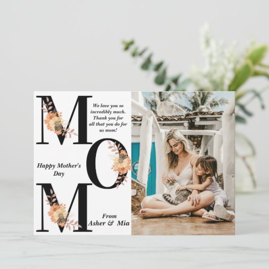 MOM黒はっきりしたボホ花写真母の日 カード (スタンド正面)