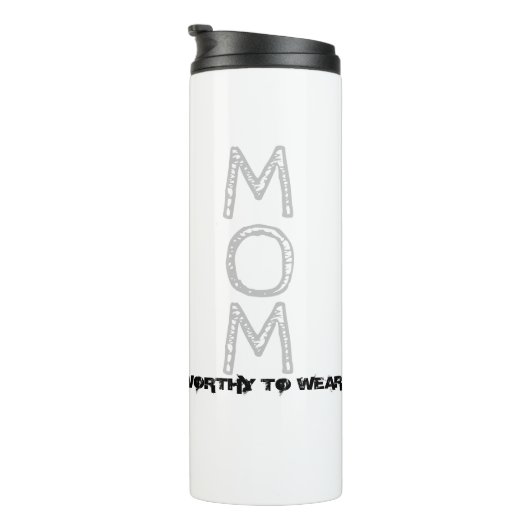 MOM – 価値のある衣服 タンブラー (回転右)
