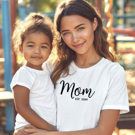 Mom Black Script Established Date Minimal Bold Tシャツ
