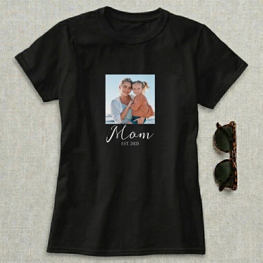 Mom Established スクリプト フォトTシャツ Tシャツ