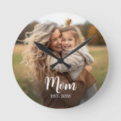 Mom Established ホワイトスクリプト写真 ラウンド壁時計 (正面)