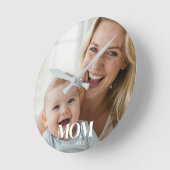 MOM Established 白文字フォトギフト ラウンド壁時計 (傾斜)