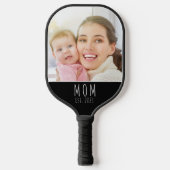 Mom Established Fun Script Photo ピックルボールラケット (正面)
