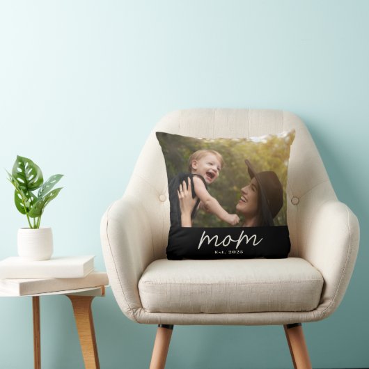 Mom Established Modern Script Photo クッション (椅子)